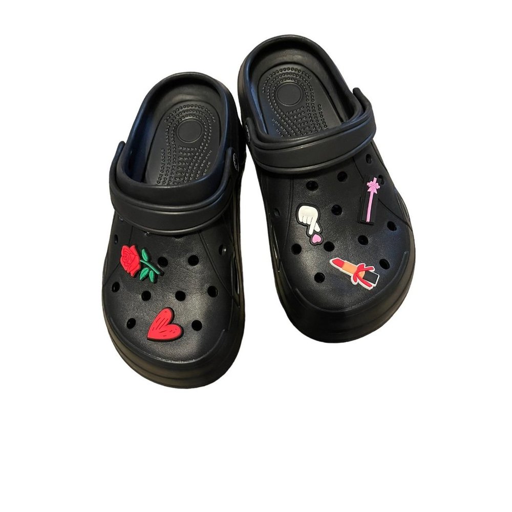 Ladies black platform clogs (37) 6.5‎